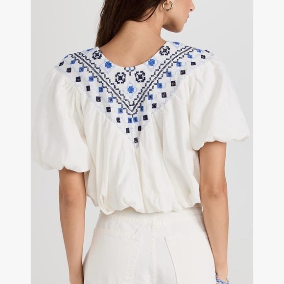 NWOT FP FREE PEOPLE
Joni Embroidered Top - Blue & White - Picture 3 of 10